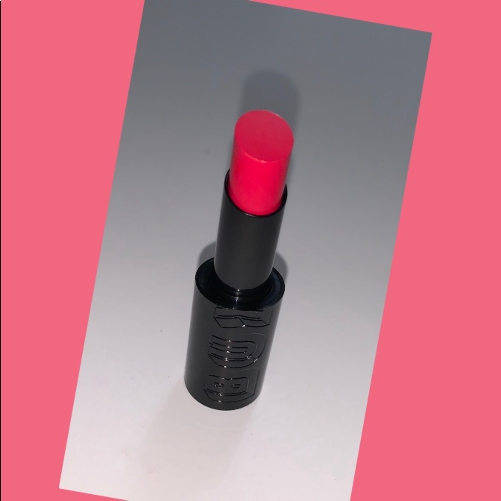 Brand new buxom forbidden berry
